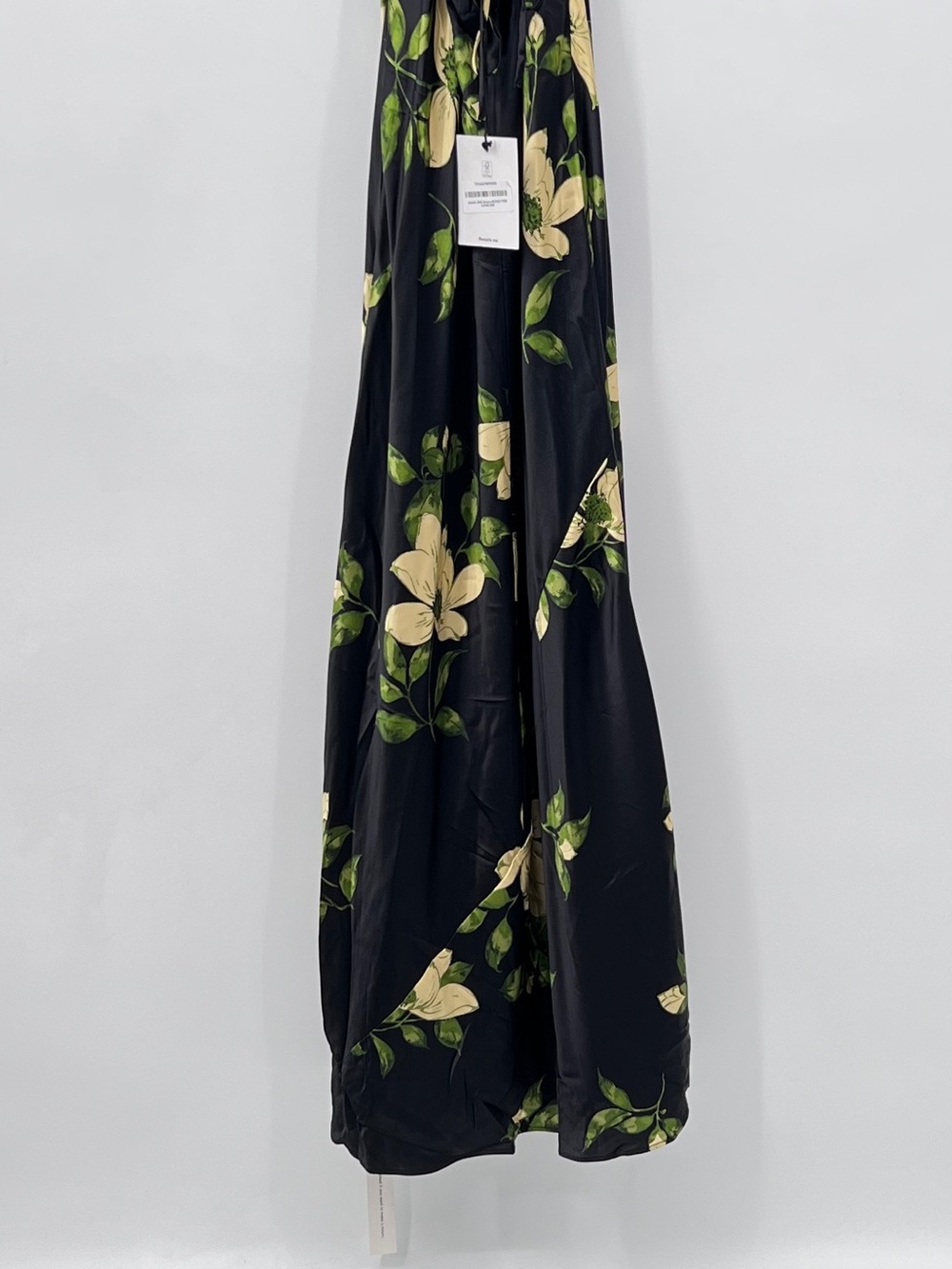 Reformation Anaiis Silk Dress-MOOD FOR
LOVE size 6 NWT BLACK SILK DRESS - Picture 11 of 12
